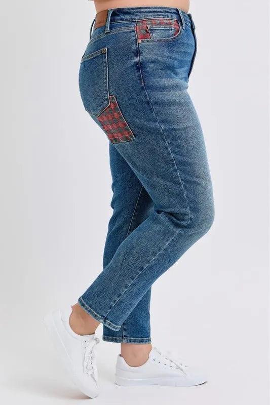Judy Blue Full Size HW Plaid Patch Slim Fit Jeans Plus Size Carauana Store