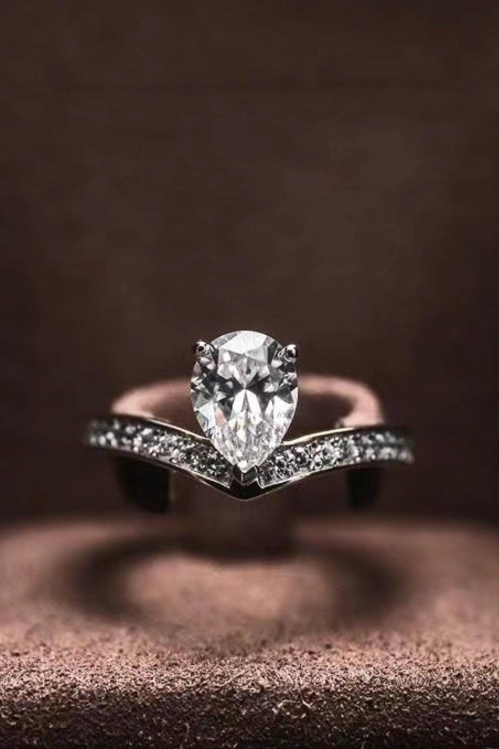 925 Sterling Silver Teardrop 1 Carat Moissanite Ring Carauana Store