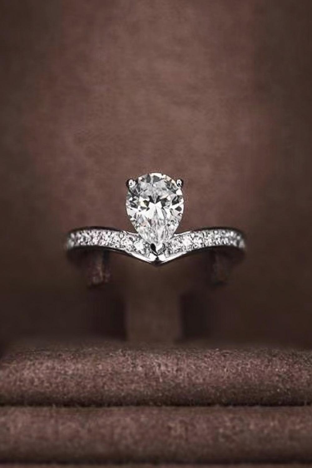 925 Sterling Silver Teardrop 1 Carat Moissanite Ring Carauana Store