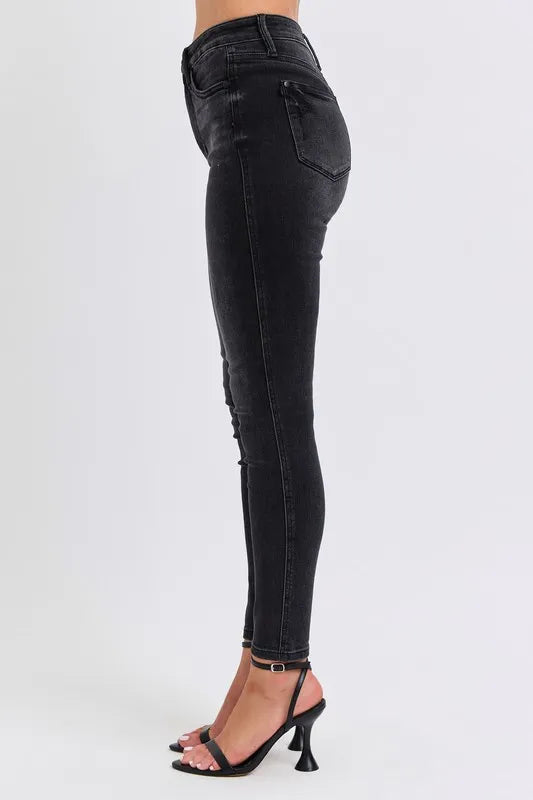 Judy Blue Full Size Mid Rise Tummy Control Skinny Jeans Plus Size
