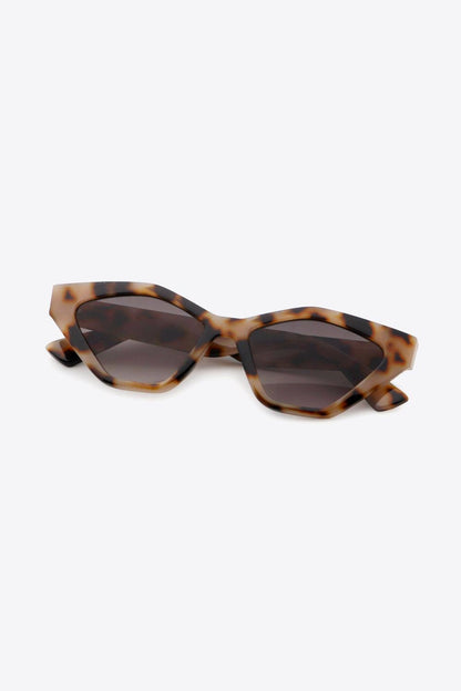 Cat Eye Polycarbonate Sunglasses Carauana Store