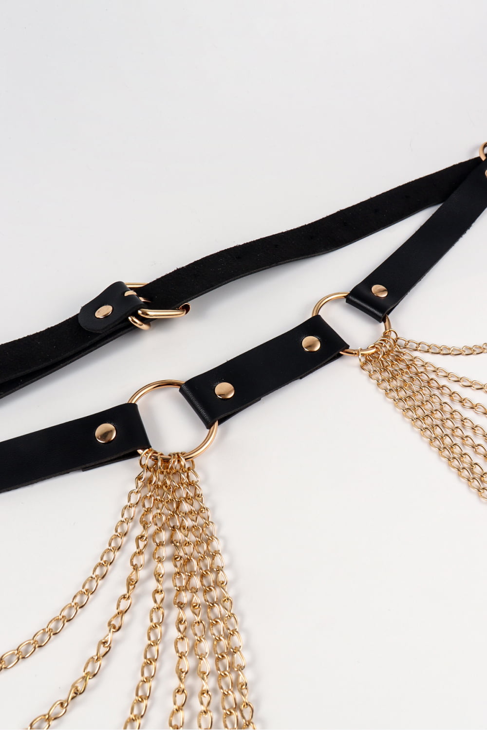 PU Belt with Chain Carauana Store