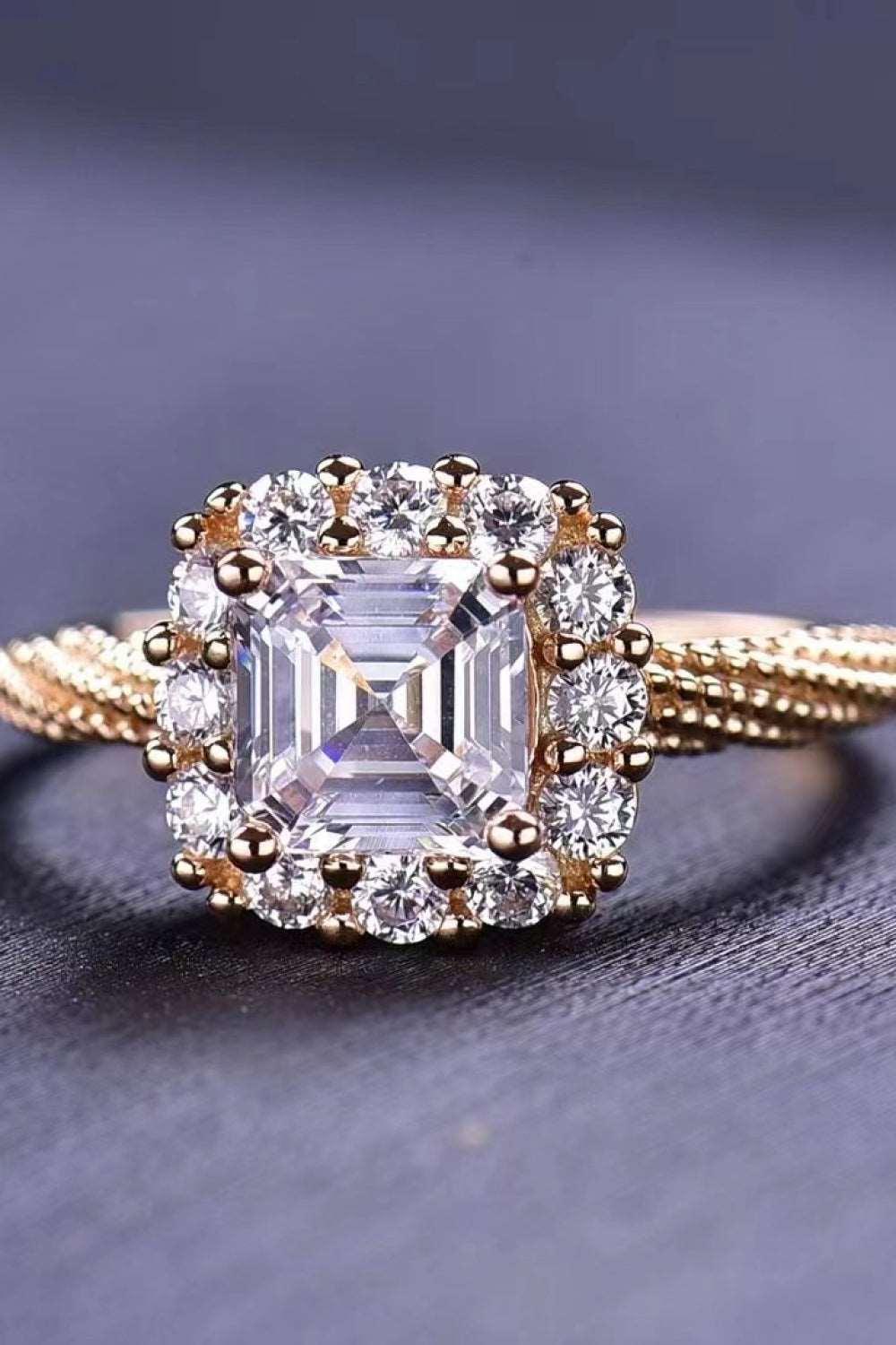 1 Carat Moissanite Twisted Ring Carauana Store