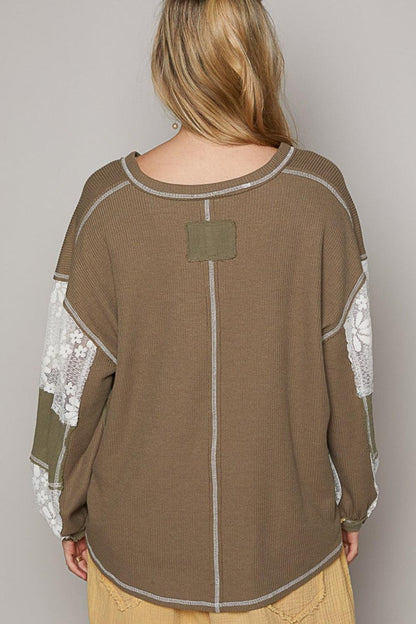 POL V-Neck Lace Balloon Sleeve Exposed Seam Top Carauana Store